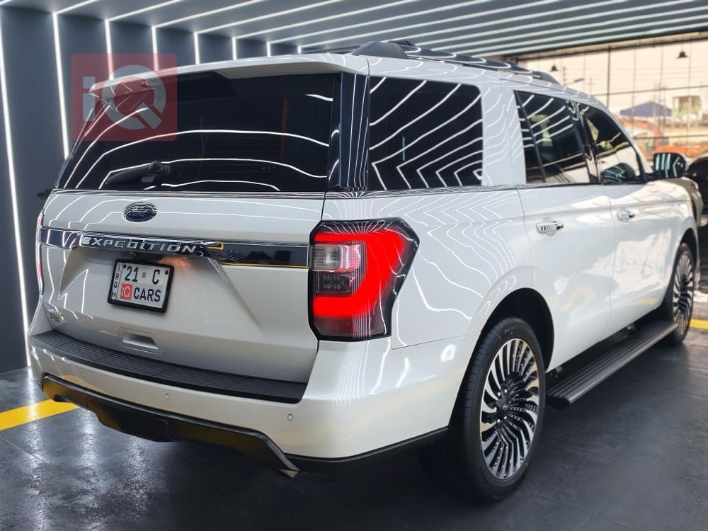 فورد إكسبيديشن